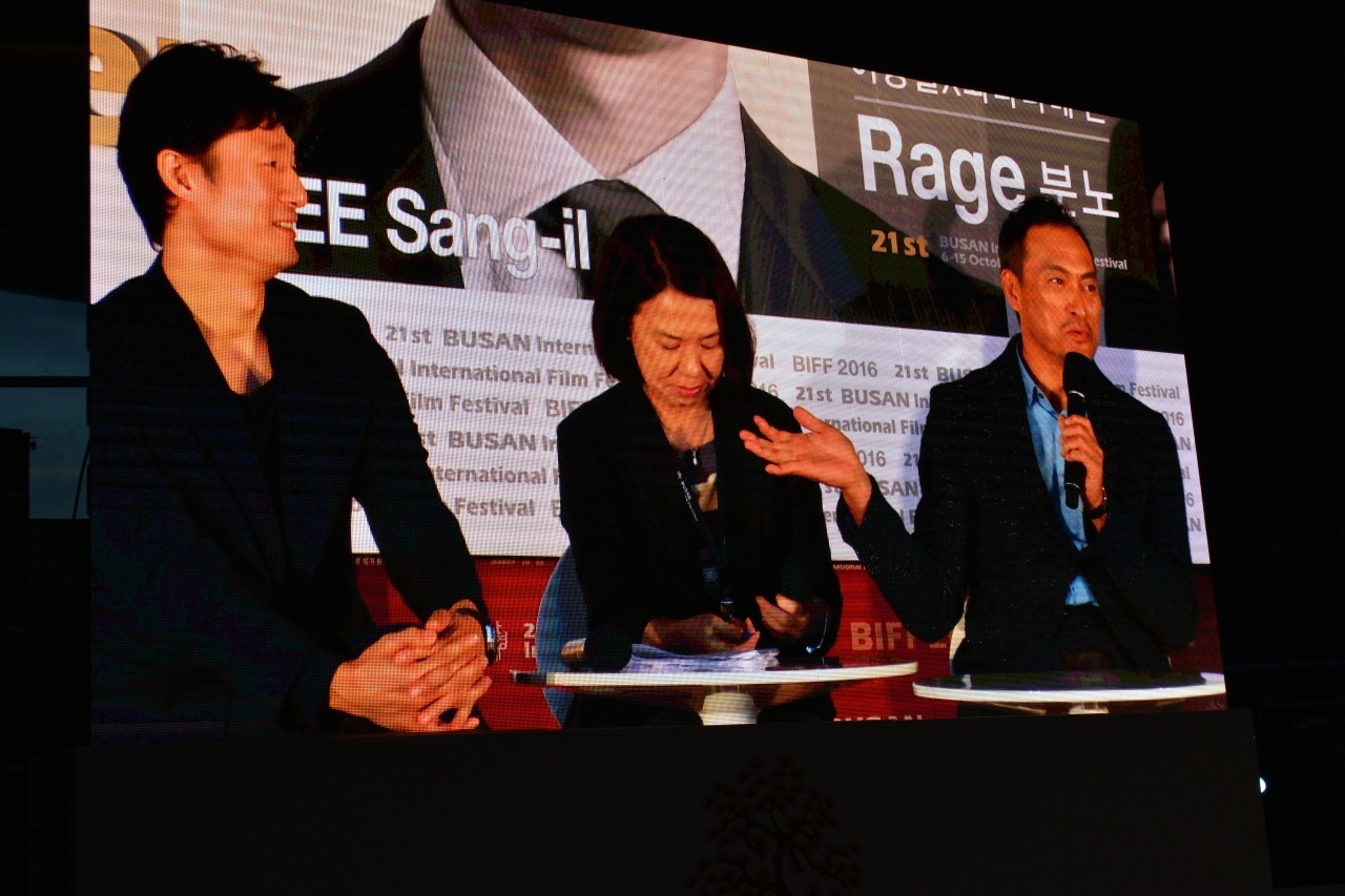 第21回釜山国際映画祭オープントークの様子。
