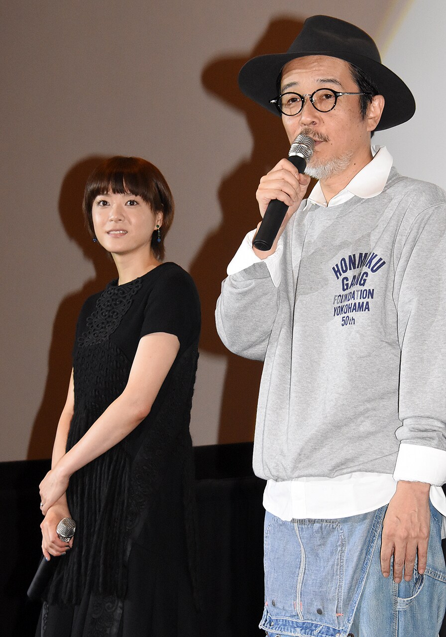 上野樹里（左）とリリー・フランキー（右）。