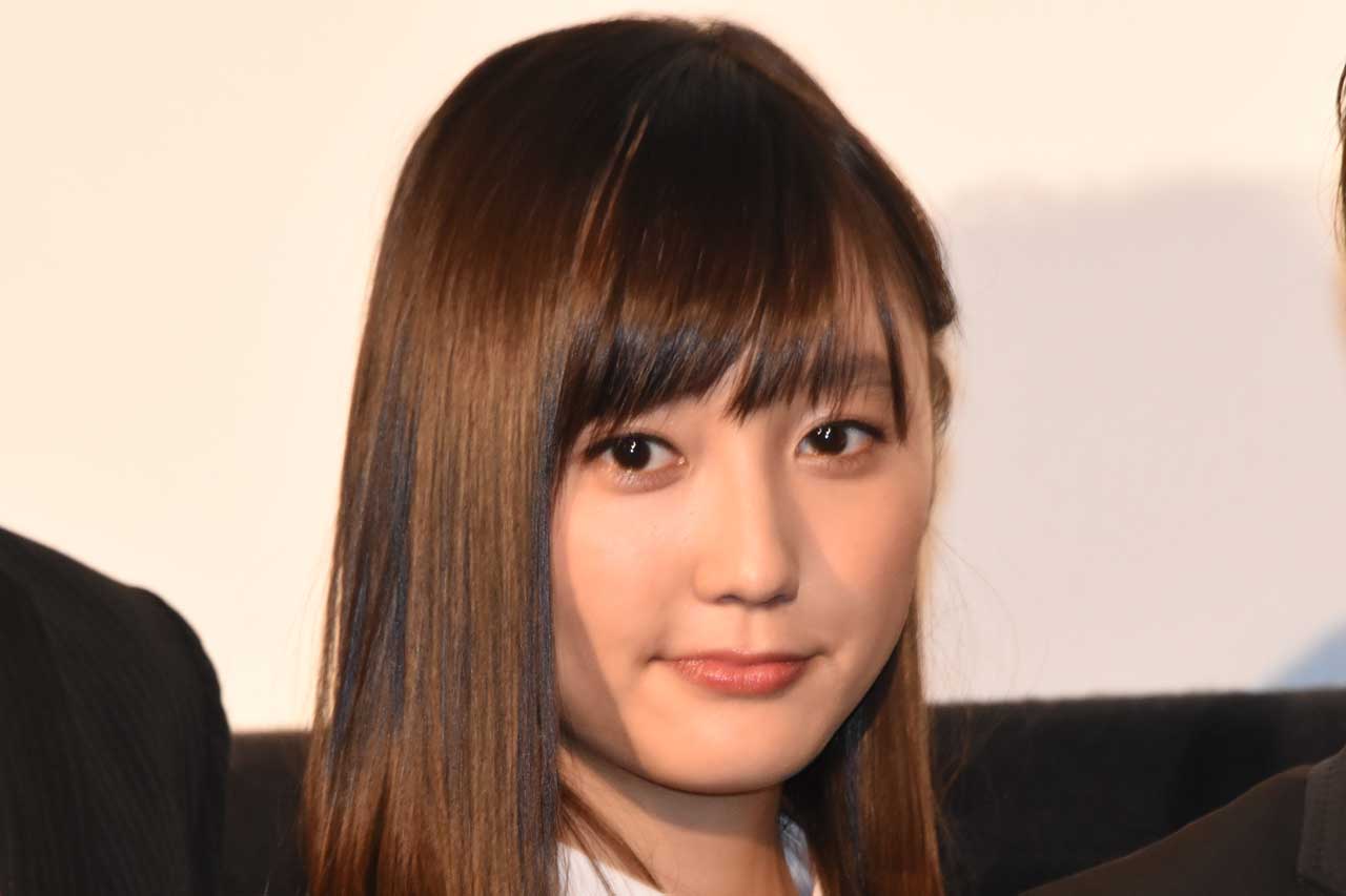 鈴木友菜