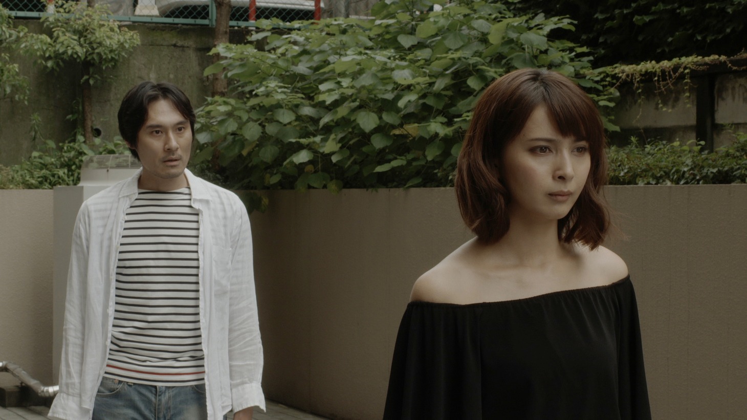 「LOVE REVOLUTIONS」