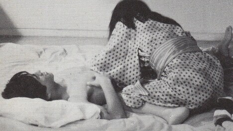 「衝撃 パフォーマンス」