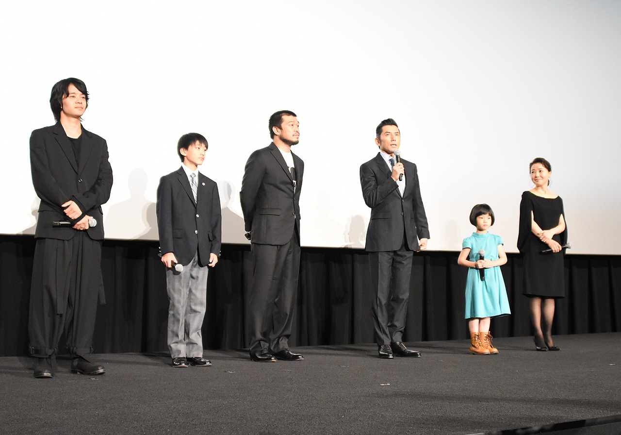 「永い言い訳」公開記念舞台挨拶の様子。