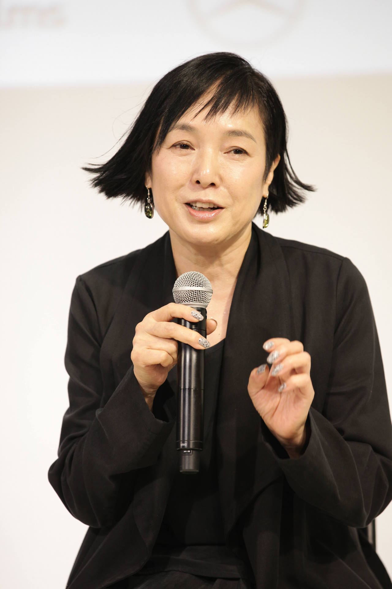 桃井かおり