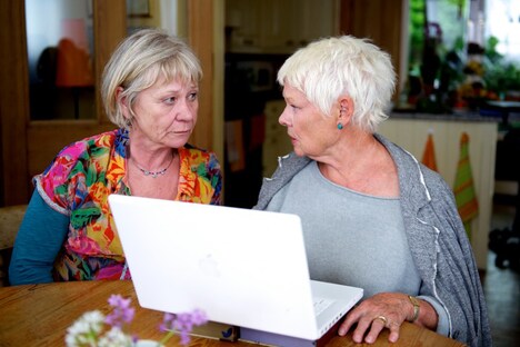 「フレンド・リクエスト」