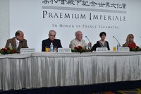 第28回高松宮殿下記念世界文化賞の合同記者会見の様子。