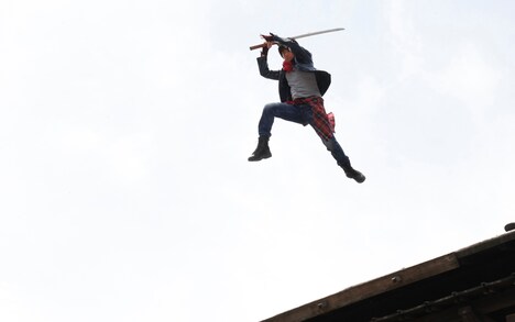 「彼岸島 デラックス」メイキングカット