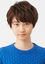 佐川太一を演じる小野寺晃良。