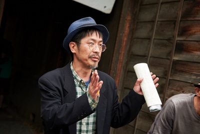安藤尋