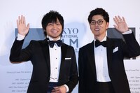 左から中村悠一、櫻井孝宏。