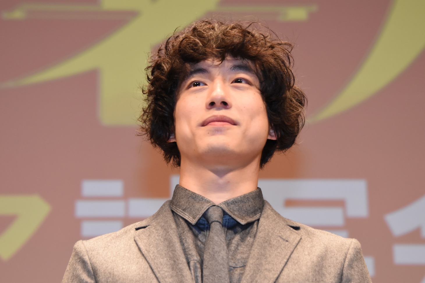 坂口健太郎