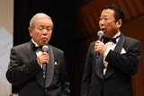 左から左とん平、石倉三郎。