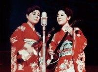 「こまどり姉妹がやって来る ヤァ！ヤァ！ヤァ！」