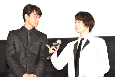 「デスノート Light up the NEW world」初日舞台挨拶の様子