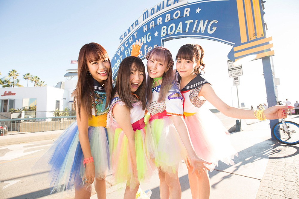 9nine。左から吉井香奈恵、村田寛奈、佐武宇綺、西脇彩華。