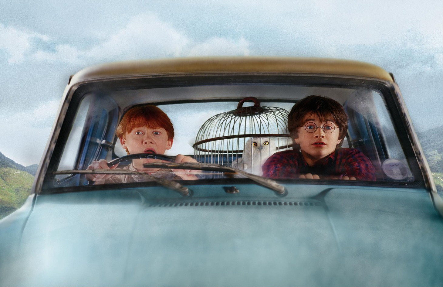「ハリー・ポッターと秘密の部屋」 Harry Potter characters, names and related indicia are trademarks of and (c) Warner Bros. Entertainment Inc. Harry Potter Publishing Rights (c) J.K.R. (c) 2014 Warner Bros. Entertainment Inc. All rights reserved.