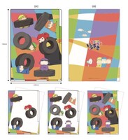 「カラフル忍者いろまき」オリジナルグッズのポケットクリアファイル。