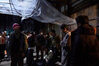 「闇金ウシジマくん ザ・ファイナル」撮影現場の様子。