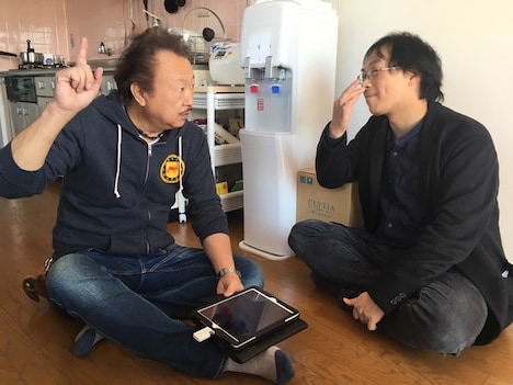 「鳥（仮）」制作の様子。