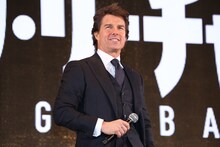 「ジャック・リーチャー NEVER GO BACK」レッドカーペットイベントに出席したトム・クルーズ。
