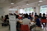 在学生とのフリートークスペースの様子。