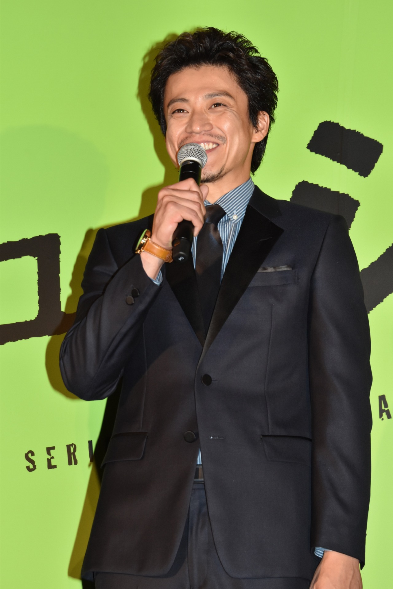 小栗旬