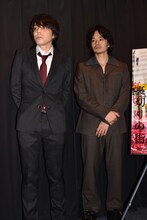 左から三浦大輔、池松壮亮。