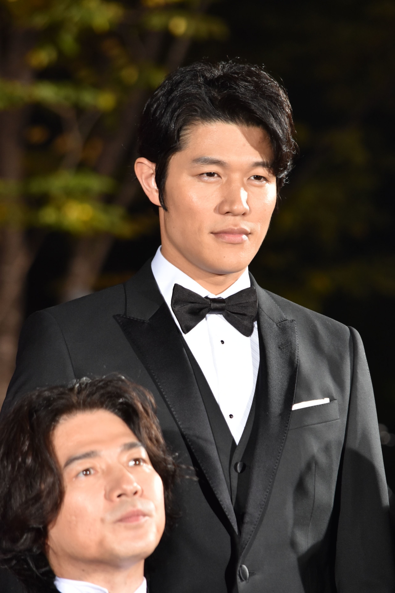 鈴木亮平