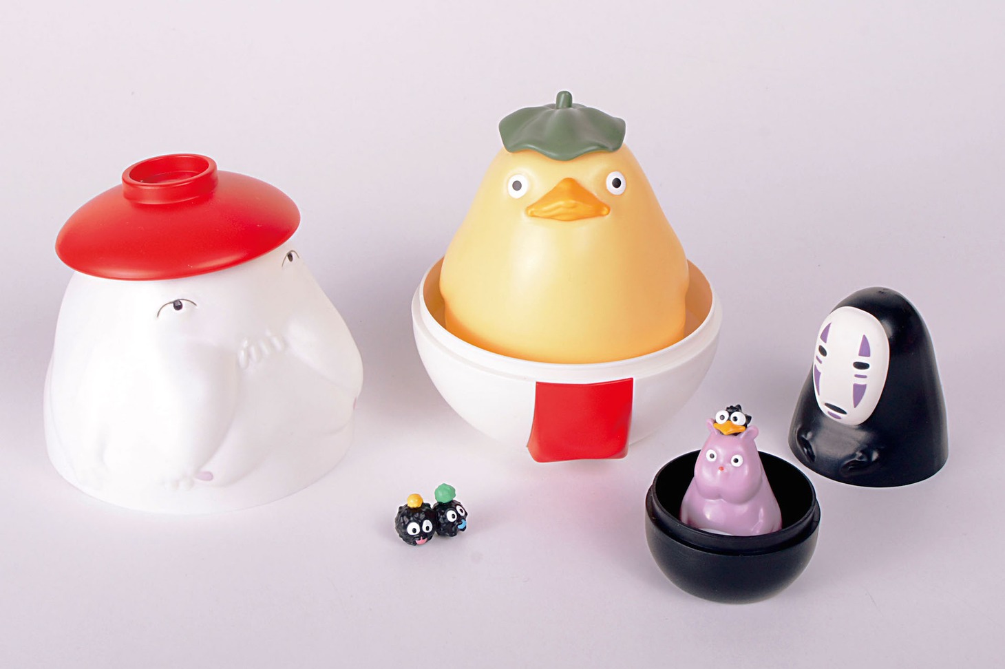 「千と千尋の神隠し マトリョーシカ」 (c) Studio Ghibli