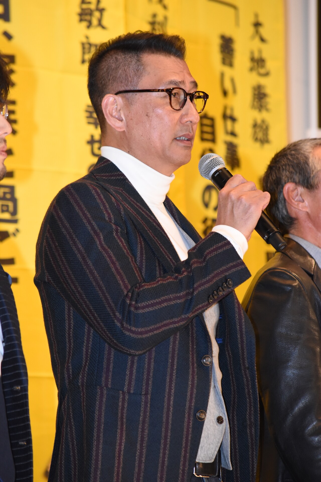 中井貴一と柳葉敏郎が「幸福のアリバイ」監督・陣内孝則を称賛 - 映画