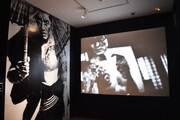 「追悼特別展 高倉健」より、森山大道が撮影した写真。