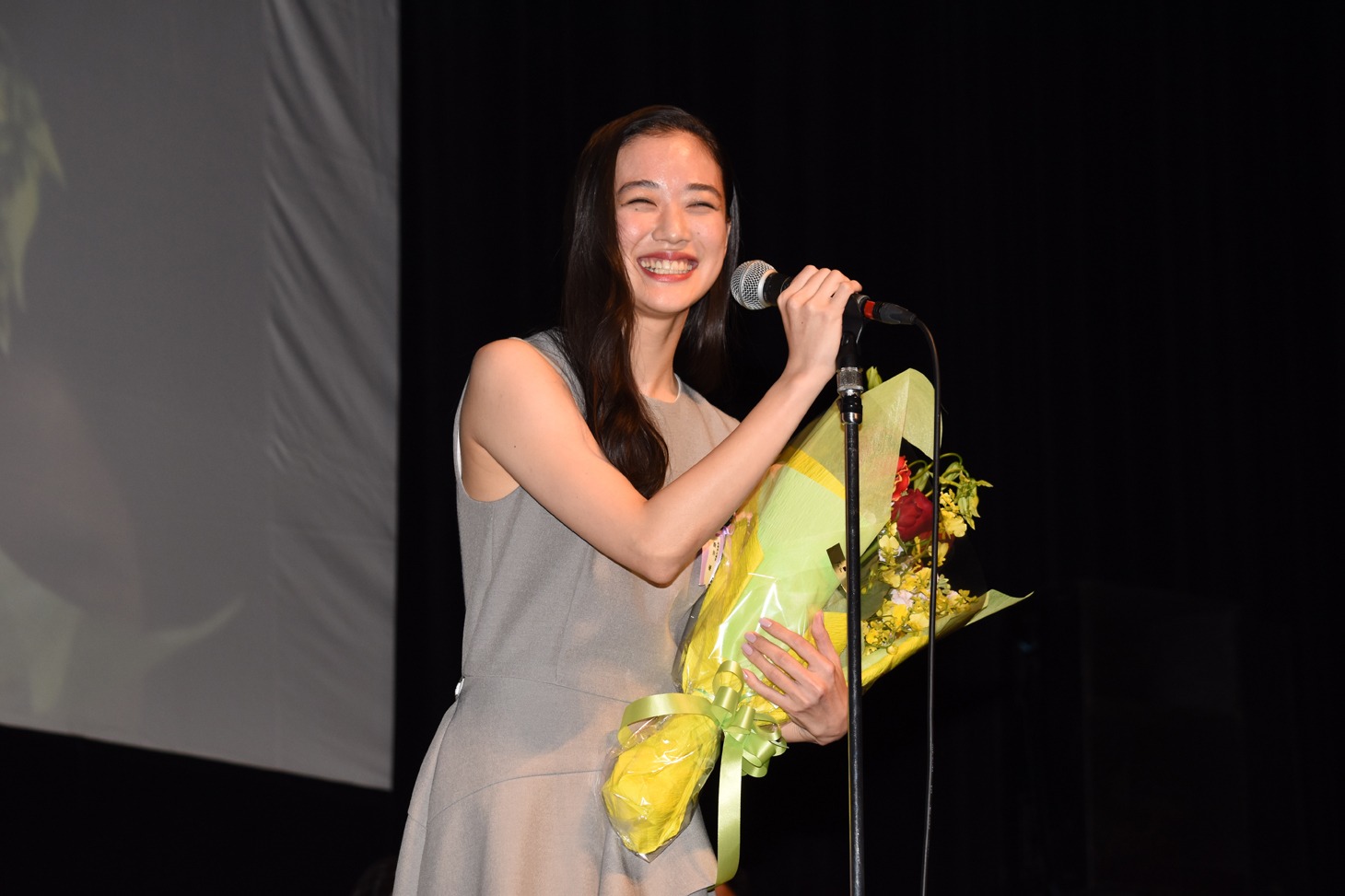 蒼井優