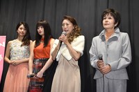 「リブート新作公開直前！45周年を迎える同日の昼下りに『団地妻』を観よう！￼女優陣が勢揃い～ロマンポルノ誕生45周年記念イベント」の様子。