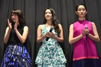 「リブート新作公開直前！45周年を迎える同日の昼下りに『団地妻』を観よう！￼女優陣が勢揃い～ロマンポルノ誕生45周年記念イベント」の様子。