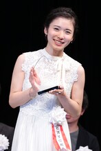松岡茉優