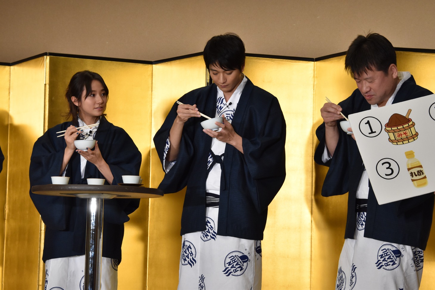 「RANMARU 神の舌を持つ男～（中略）～鬼灯デスロード編」公開直前大宴会の様子。