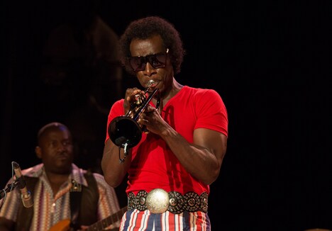 「MILES AHEAD／マイルス・デイヴィス 空白の5年間」