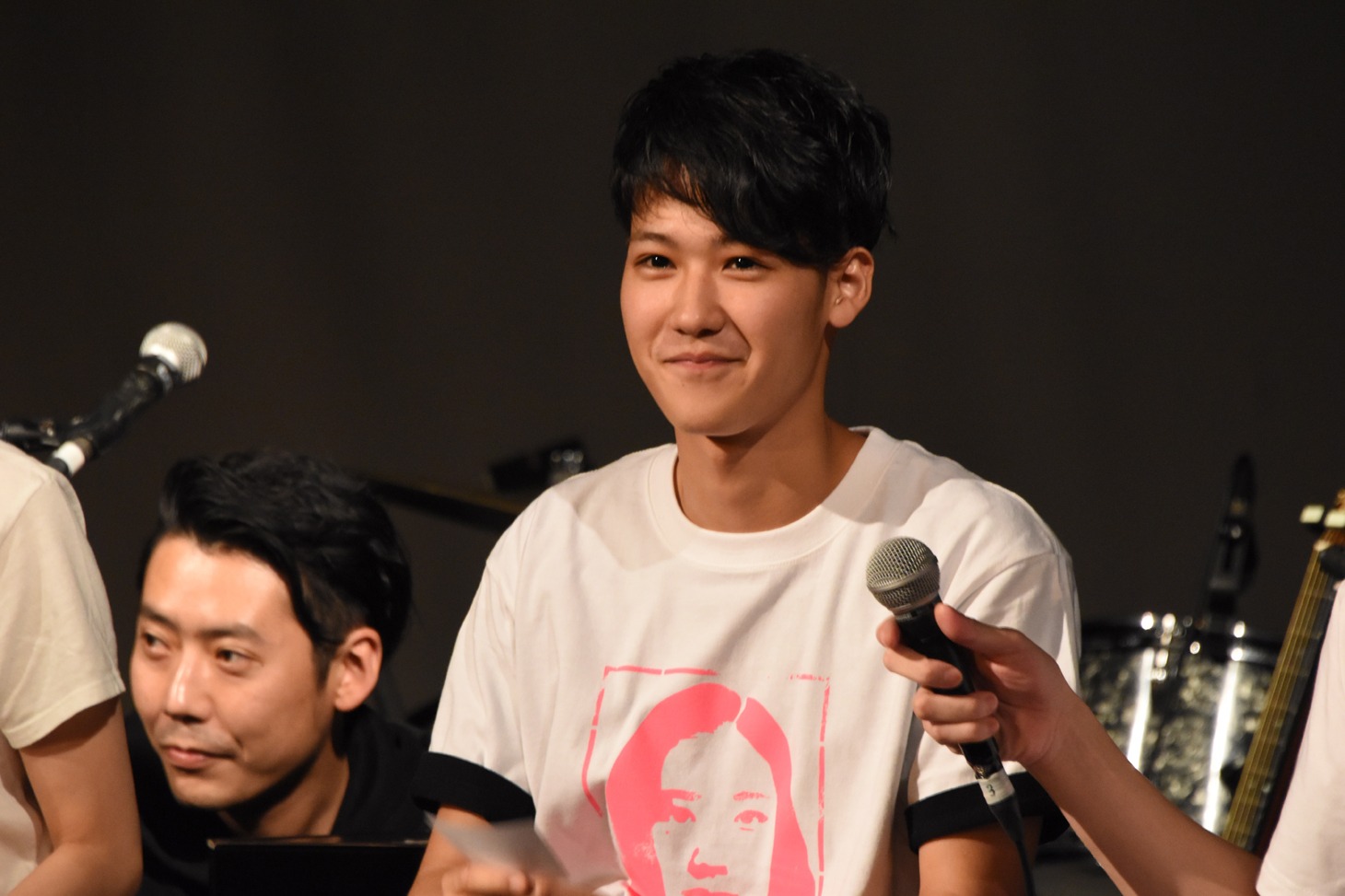 葉山奨之