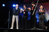 親善大使任命式の様子。