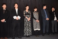 「アズミ・ハルコは行方不明」初日舞台挨拶の様子。