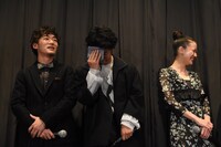 「アズミ・ハルコは行方不明」初日舞台挨拶の様子。