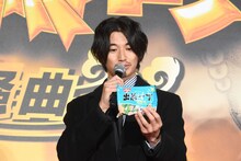 客席から出前一丁を借りてきた瑛太。