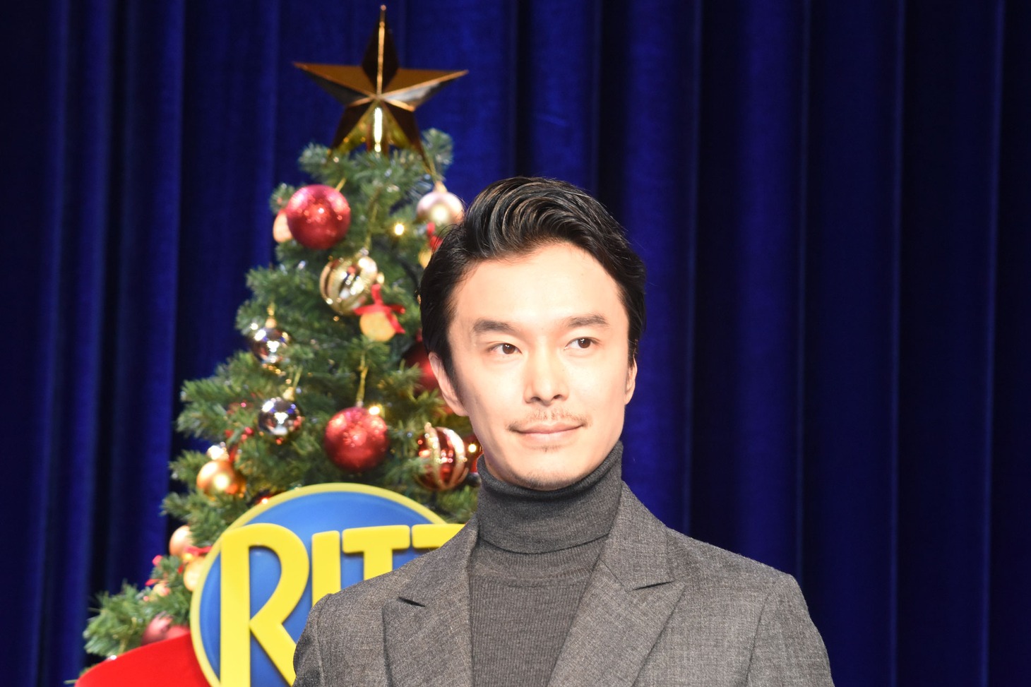長谷川博己