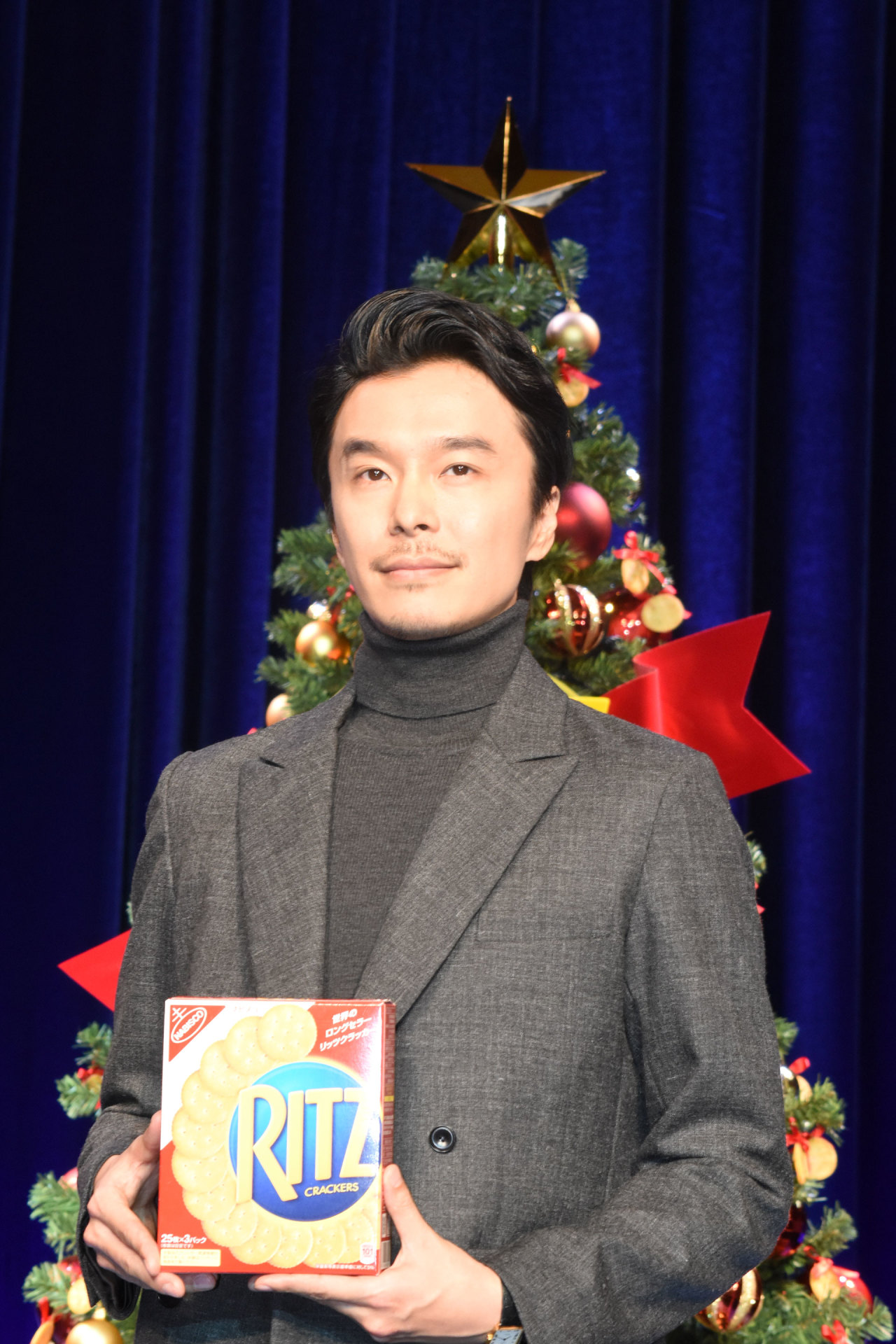 長谷川博己