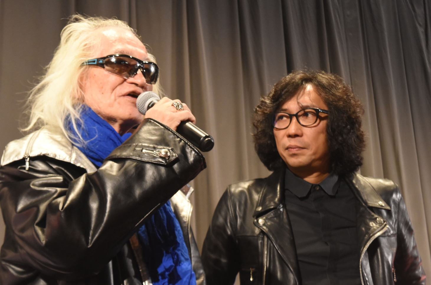 左から内田裕也、行定勲。