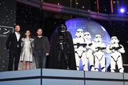 「ローグ・ワン／スター・ウォーズ・ストーリー」レッドカーペットイベントの様子。