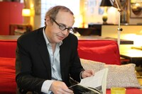 「ヒッチコック／トリュフォー」メイキングカットより、アルノー・デプレシャン。