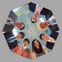 クイズ企画「デカ長からの報酬」のプレゼント・番組特製オリジナル傘の内側のデザイン。