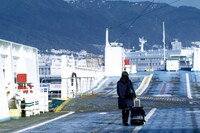 「ハッピーアワー」 (c)2015 KWCP