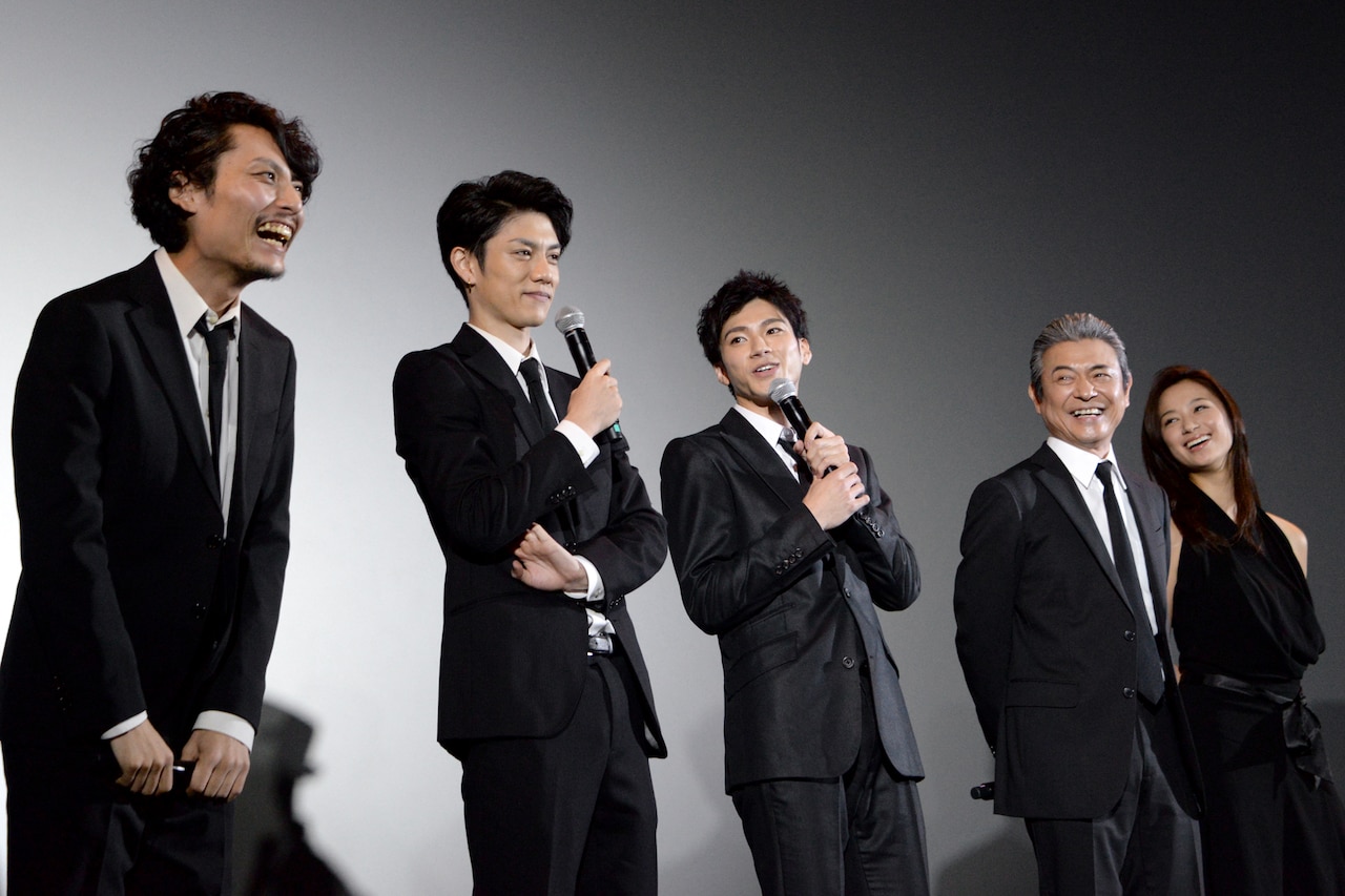 闇金ドッグス 4 山田裕貴サイン入り 闇金ドッグス4』予告編。闇金融の社長役・山田裕貴の壮絶な