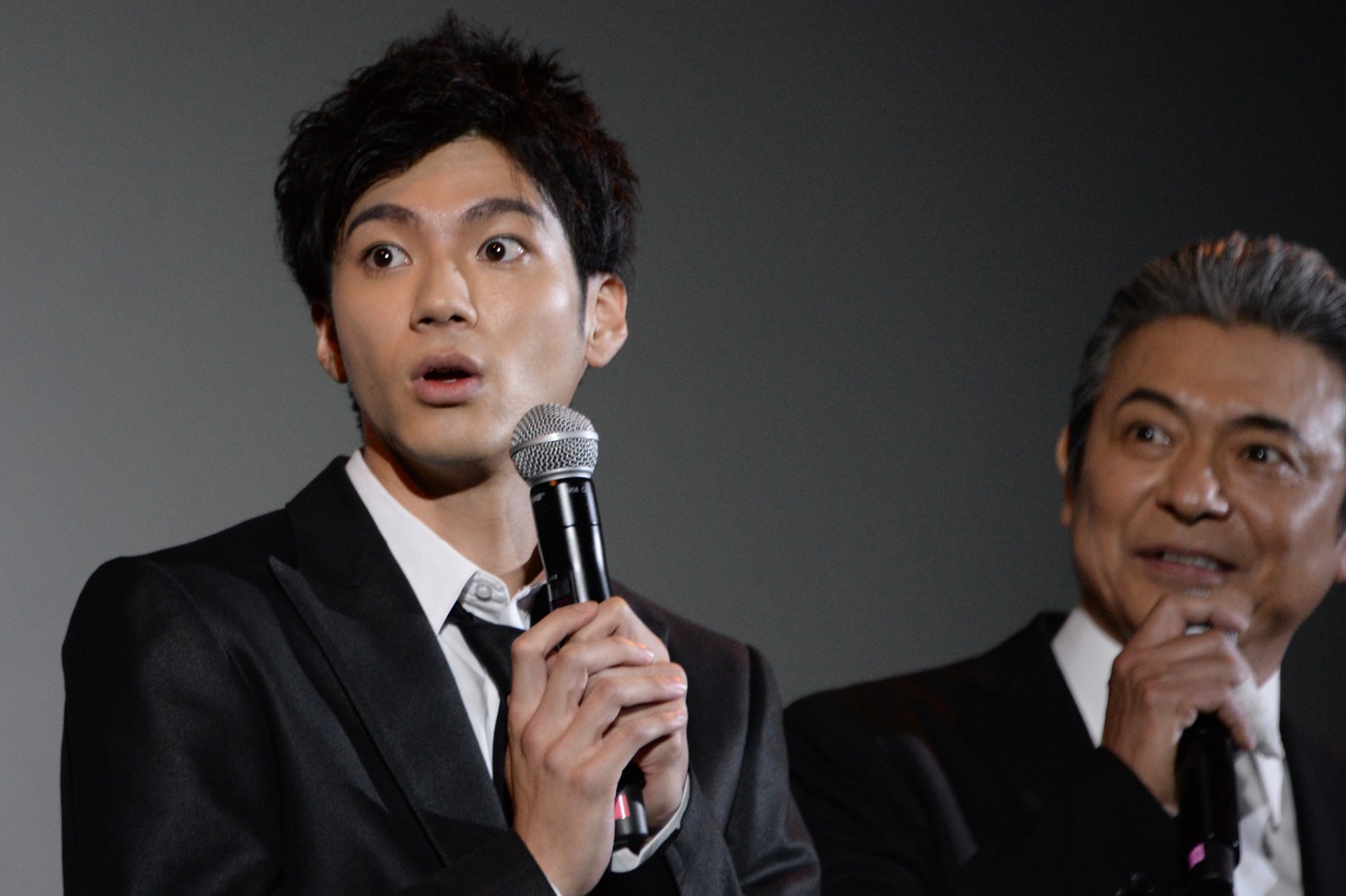 “あのセリフ”がわからず、きょとんとする山田裕貴（左）。